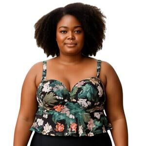 Torrid Swim Tankini Top Size 6 6X Underwire Removable Straps Hawaiian Tropical